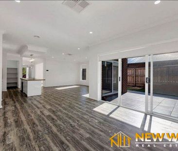 16 Markham St, Wollert, Vic 3750 - Photo 6