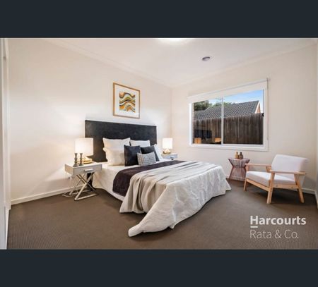 2/80 Romano Avenue, Mill Park, Vic 3082 - Photo 5