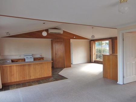 Three Bedrooms, Two Bathrooms - Photo 4