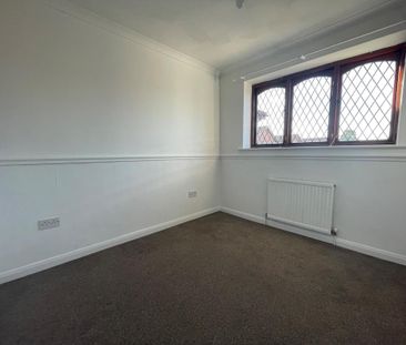 3 bedroom detached house to rent - Photo 5