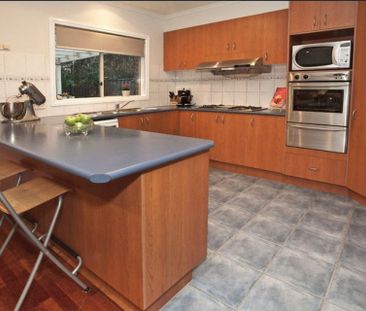 2 The Grove, Glen Waverley - Photo 5
