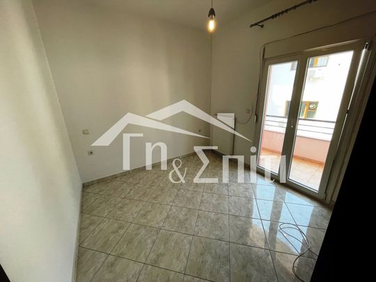 Γκαρσονιέρα προς ενοικίαση 400 € - Photo 1