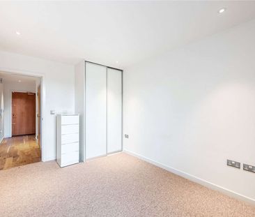 *3D virtual viewing available* - Fantastic one bedroom ground floor... - Photo 4