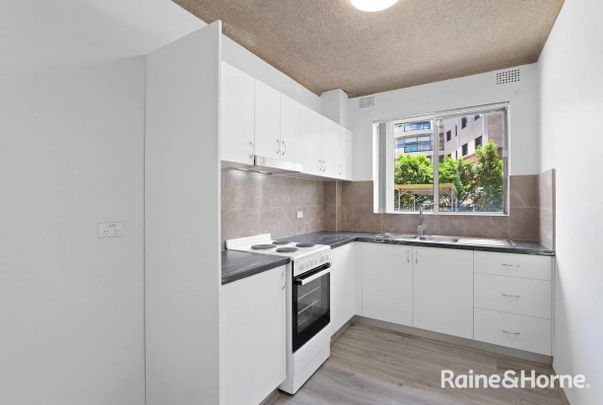 Modern 2-Bedroom Unit in Convenient Location - Photo 1