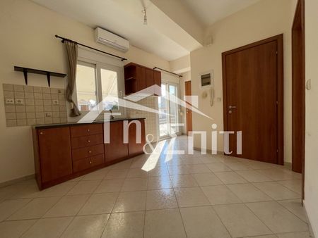 Γκαρσονιέρα προς ενοικίαση 300 € - Photo 2