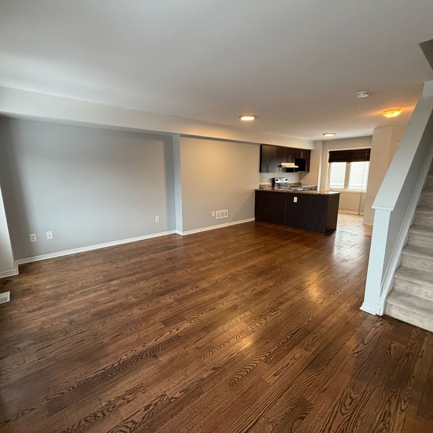 For Lease - 203 Kennevale Drive, Barrhaven, Ontario - Photo 1