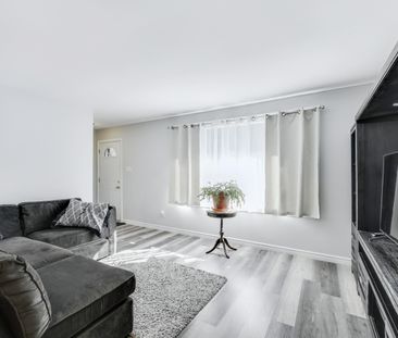 For Lease - 82 Lacey Crescent, London South, Ontario - Photo 6