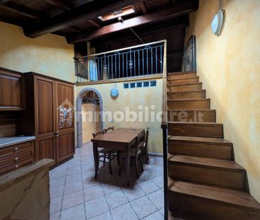 Bilocale piazza Vittorio Buttaroni 17, Centro Storico, Genzano di Roma - Photo 1