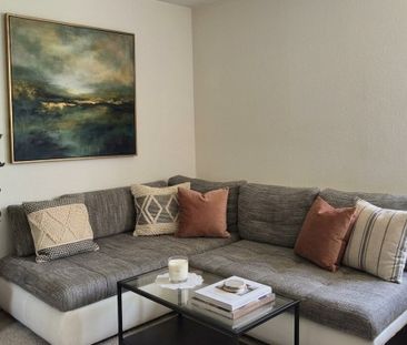 Gepflegte 2-Zi-Wohnung mit Terrasse und Tiefgarage in Bregenz – Per... - Photo 2