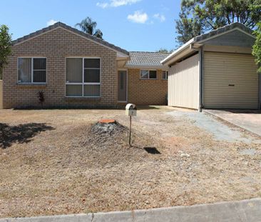 Comfortable Family Home with Undercover Entertaining Area - Photo 4