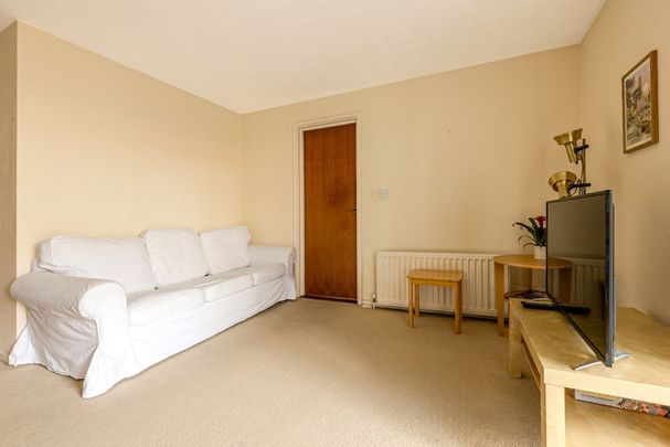 Vantage Mews - Photo 1