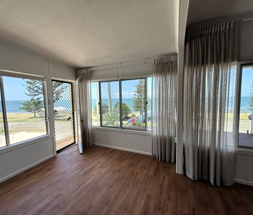 91 Flinders Pde, Scarborough QLD 4020 - House For Rent - $765 | Domain - Photo 5