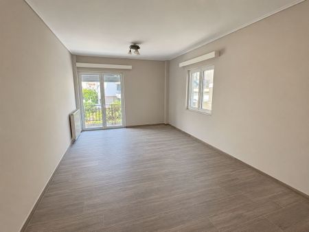 Διαμέρισμα για ενοικίαση Τσουκάλι (Άγιος Δημήτριος) - Φωτογραφία 4