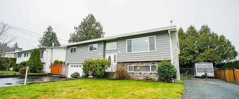 2 Bedroom Garden Level Bsmt Suite | 5829 Clover Drive, Chilliwack - Photo 1