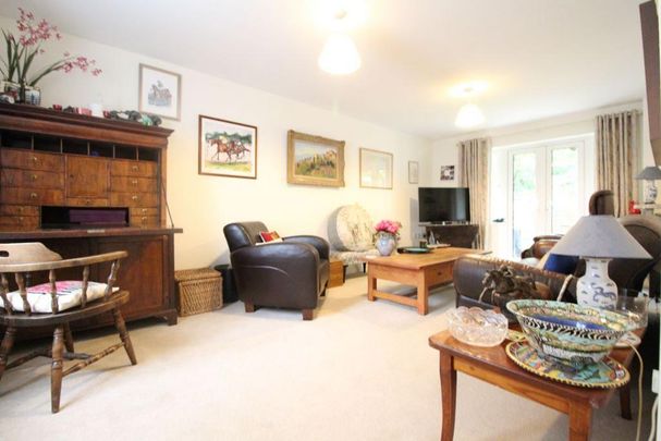 4 bedroom detached house to rent - Photo 1