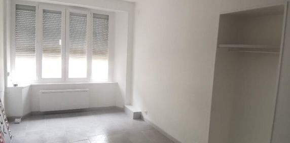 Location Appartement 1 pièce 19m² EPERNON 28230 - Photo 2