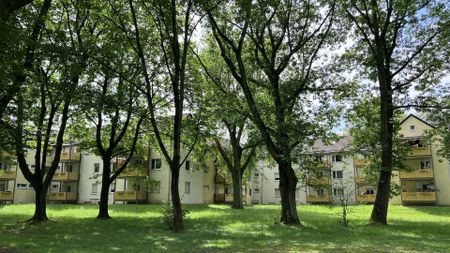 47101/16 Großzügige 1-Zimmer-Wohnung mit Balkon in Düsseldorf-Reisholz - Photo 3