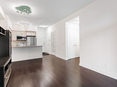 For Lease - 58 Marine Parade Drive Unit# 325, Toronto, Ontario - Photo 3