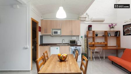 Studio apartment for rent in Sant Martí, Barcelona - Foto 2