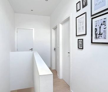 Charmant huis te huur in Harelbeke - Photo 3