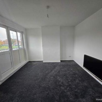 3 bedroom property to rent in Batley - Photo 1