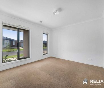 Beautiful 3-Bedroom Home in Cornerstone Estate - Photo 2