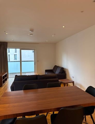 Room in a Shared Flat, Early Rivers House, E20 - Photo 2