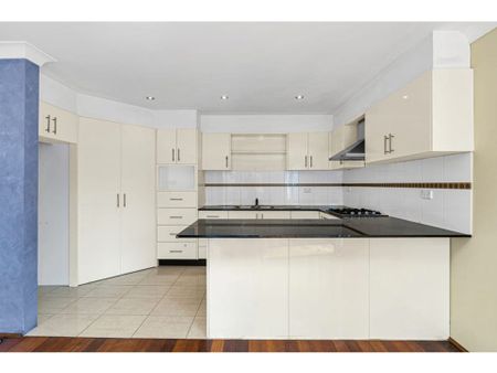 Stylish Living in Prime Hurstville Location - Photo 3