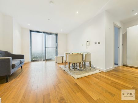 Flat to rent on - Photo 2