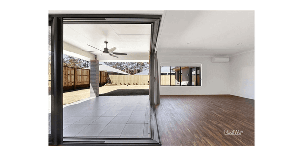 Executive Family Living in the Avenues – Highfields - Photo 1