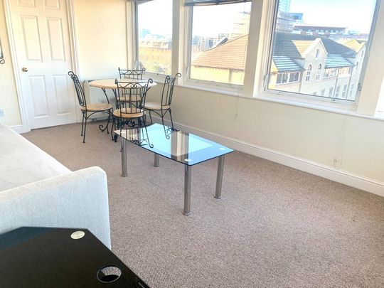 2 bedroom apartment to rent - Photo 1