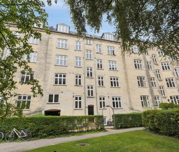 Charmerende lejlighed med central beliggenhed i Aalborg - Photo 1