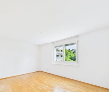 Attraktive Etagenwohnung mit Aussicht - Photo 2