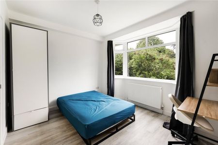 Monks Park Avenue, Southmead - Photo 3