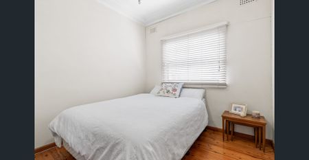 Charming Single-Level Home in a Peaceful, Convenient Setting - Photo 5