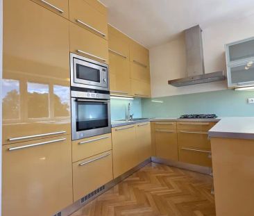 Pronájem krásného 3+kk s dvěma balkony a zahradou | Zamykalova, Olo... - Fotografie 5