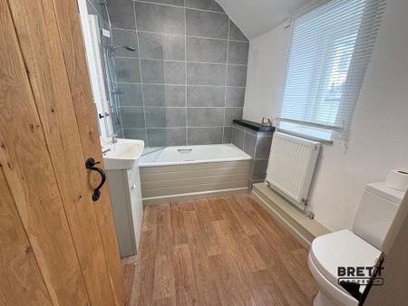 2 bedroom terraced house to rent - Photo 4