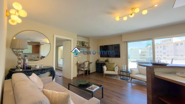 Location Appartement 2 pièces 41m² BEAUSOLEIL 06240 - Photo 1