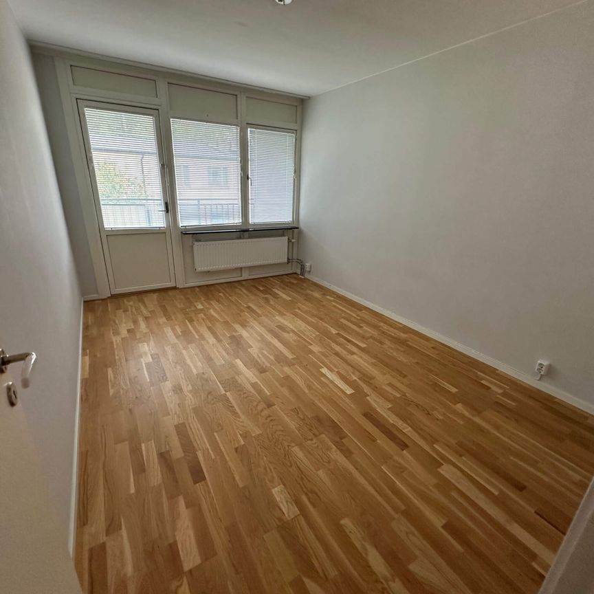 Kungsfågelgatan 70 -3rok(lgh 1158) - Photo 1