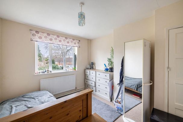 3 bedroom maisonette to rent - Photo 1