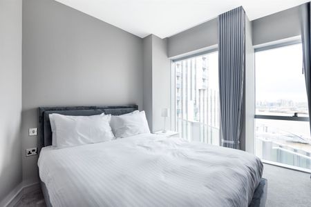 Available from Now - 2 Bed Apartment, Furnished - Photo 5