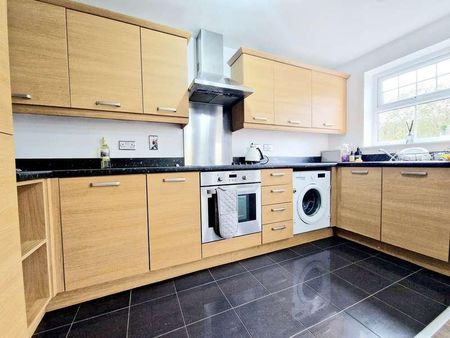 Stonemere Drive, Radcliffe, M26 - Photo 2