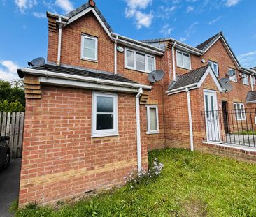 3 bedroom end of terrace house to rent - Photo 5