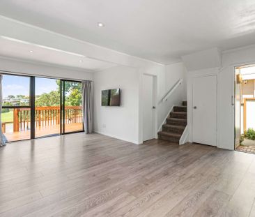 Unbeatable Location with Exceptional Outdoor Living - Photo 4