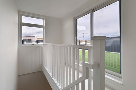 For Lease - 1121 Cooke Boulevard Unit# 42, Burlington, Ontario - Photo 2