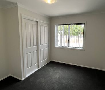 Convenient Location - Photo 4