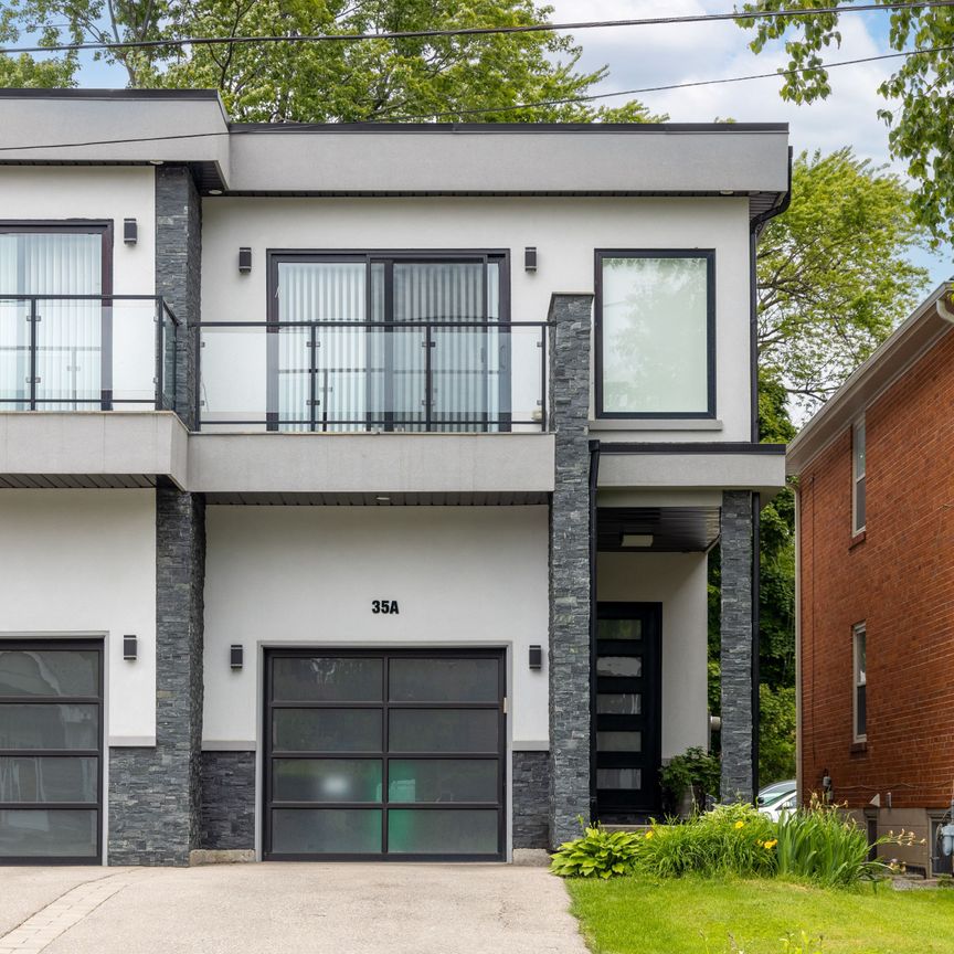 For Lease - 35A Broadview Avenue, Mississauga, Ontario - Photo 1