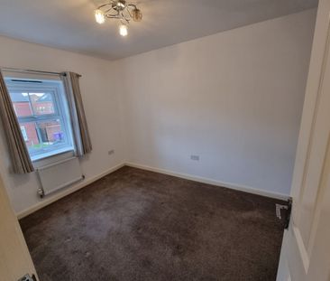 3 Bed Terraced House, Mosslake Way, L4 - Photo 5