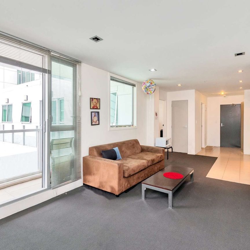 Location! Location! Location! - Photo 1