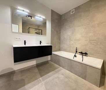 Twee-slaapkamerappartement op een centrale ligging in Ooigem. - Photo 4